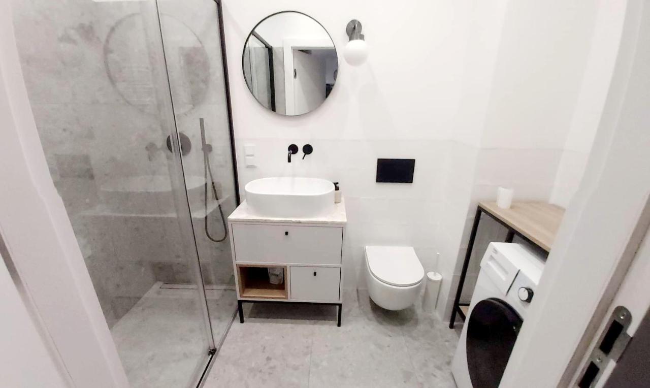 Ferienwohnung Apartament Zajezdnia Wrzeszcz Danzig Exterior foto